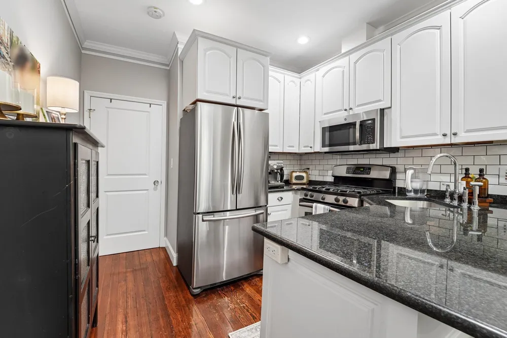 1009 WILLOW AVE Hoboken, NJ 07030
