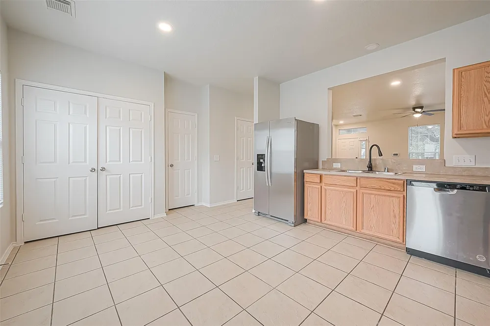 23814 Single Oak Street Spring, TX 77373