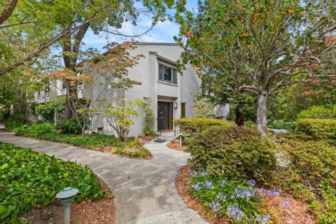 170 Sand Hill Circle