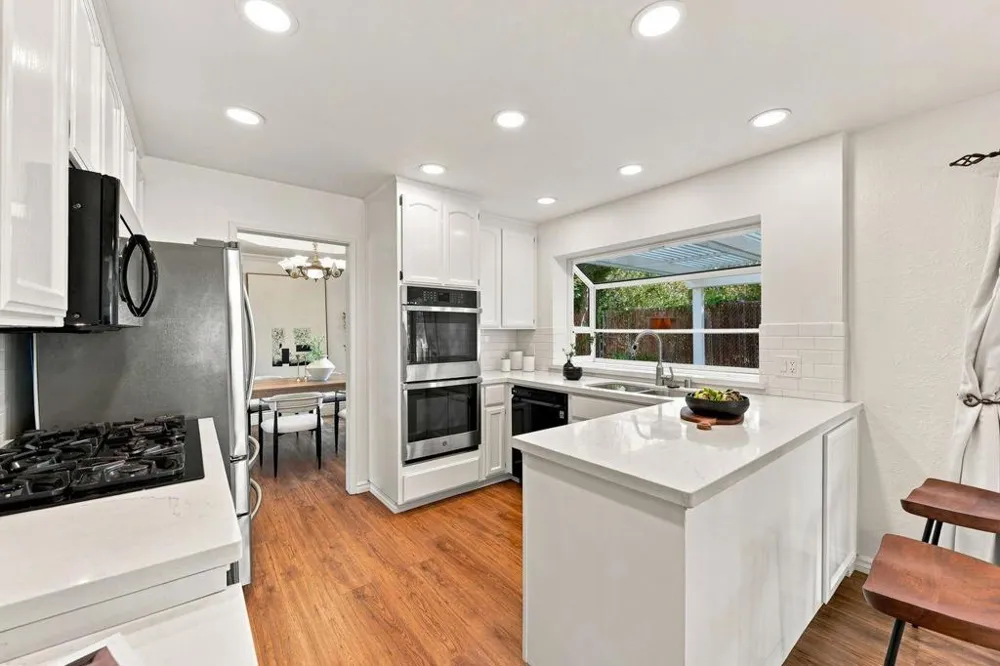 6922 Serenity Way San Jose, CA 95120