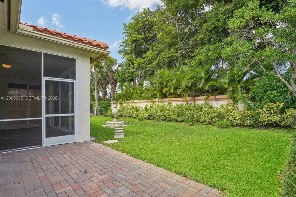 4460 Mariners Cove Dr Wellington, FL 33449