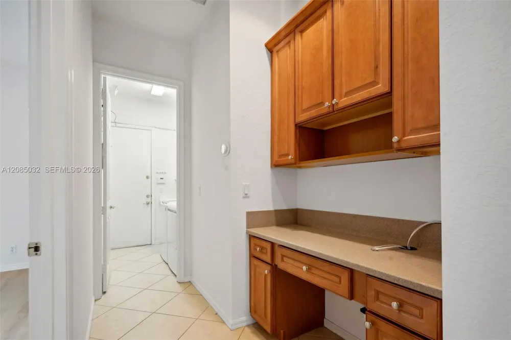 4460 Mariners Cove Dr Wellington, FL 33449