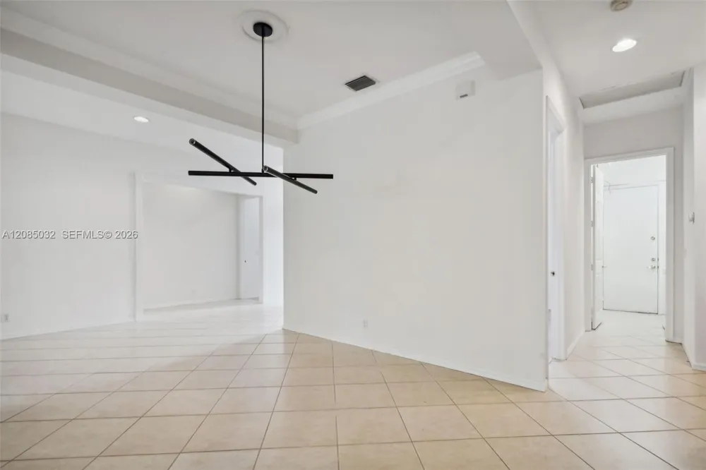 4460 Mariners Cove Dr Wellington, FL 33449
