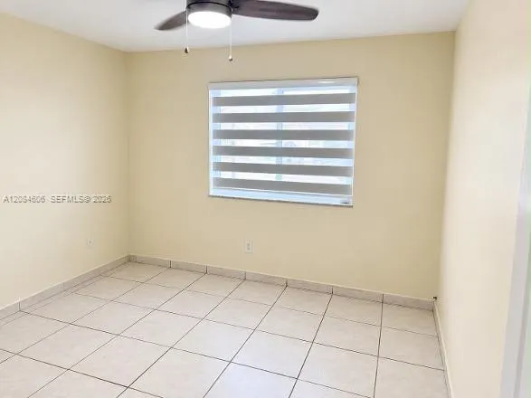 7548 NW 173rd Ter Hialeah, FL 33015