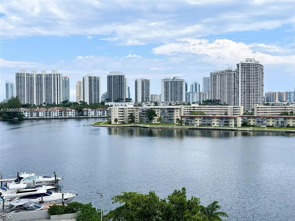 18041 Biscayne Blvd #803 Aventura, FL 33160