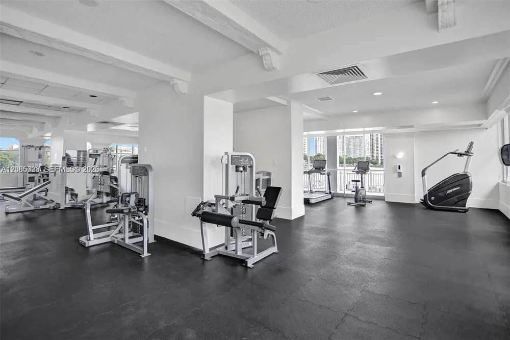 18041 Biscayne Blvd #803 Aventura, FL 33160