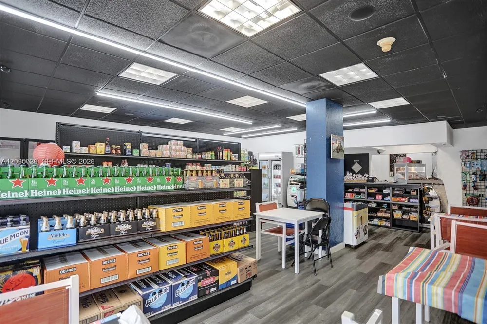 18041 Biscayne Blvd #803 Aventura, FL 33160