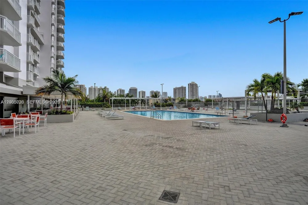 18041 Biscayne Blvd #803 Aventura, FL 33160