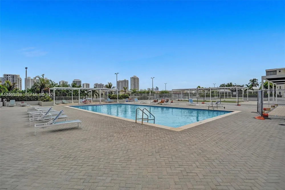 18041 Biscayne Blvd #803 Aventura, FL 33160