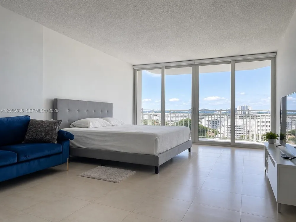 18041 Biscayne Blvd #803 Aventura, FL 33160