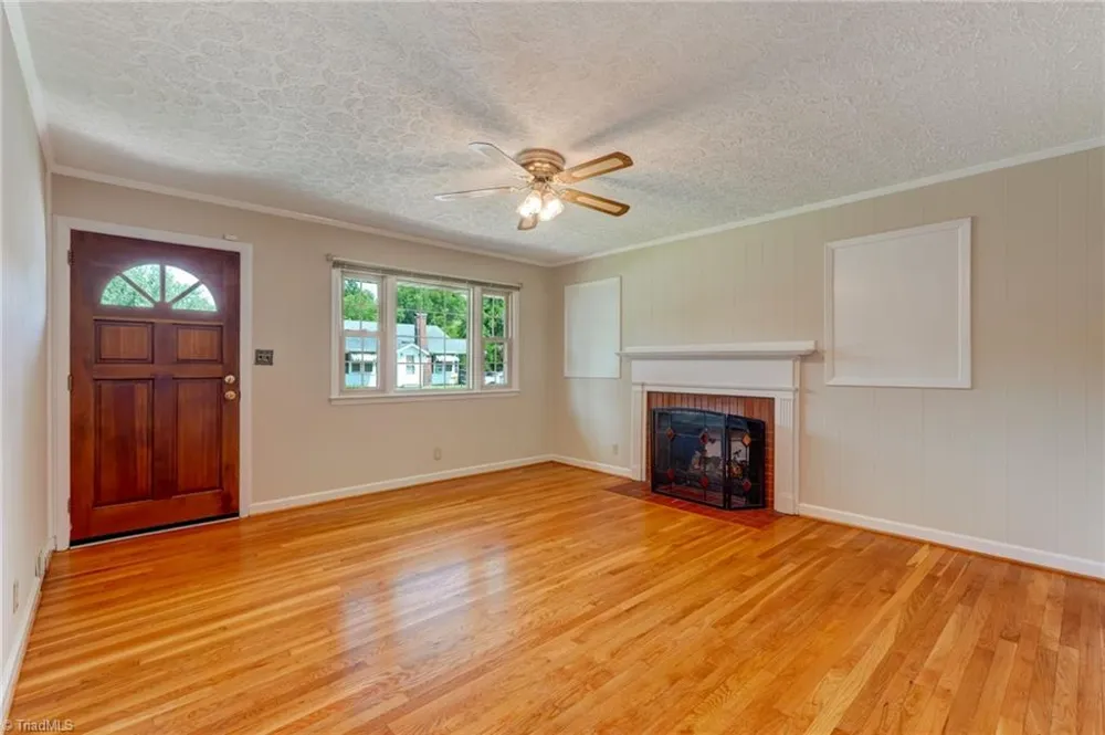 1106 Walnut Street Reidsville, NC 27320