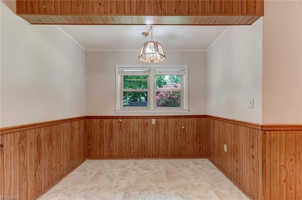 1106 Walnut Street Reidsville, NC 27320