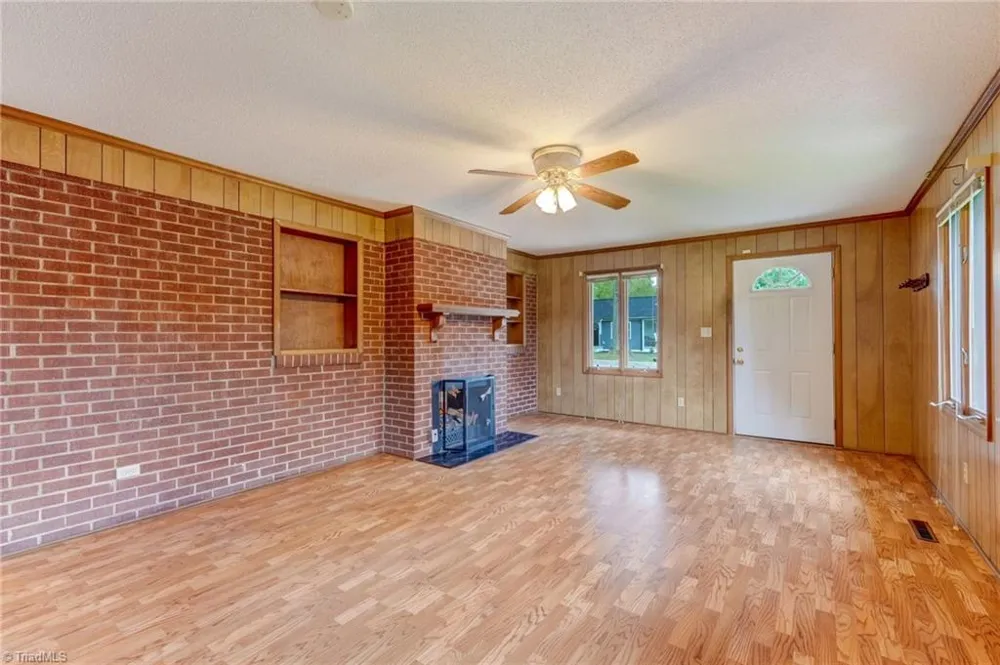 1106 Walnut Street Reidsville, NC 27320