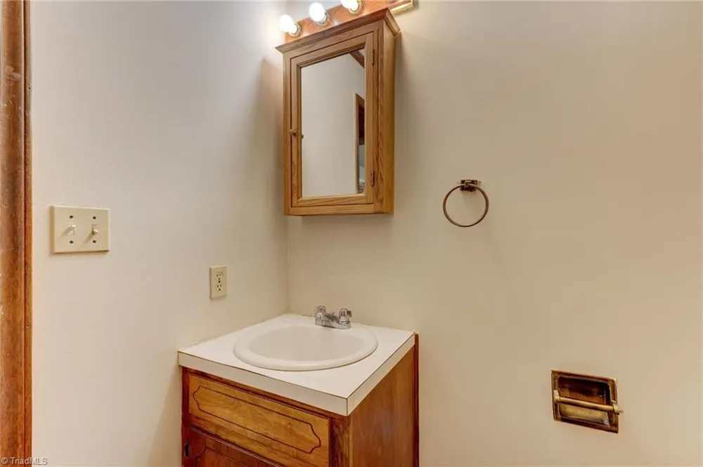 1106 Walnut Street Reidsville, NC 27320
