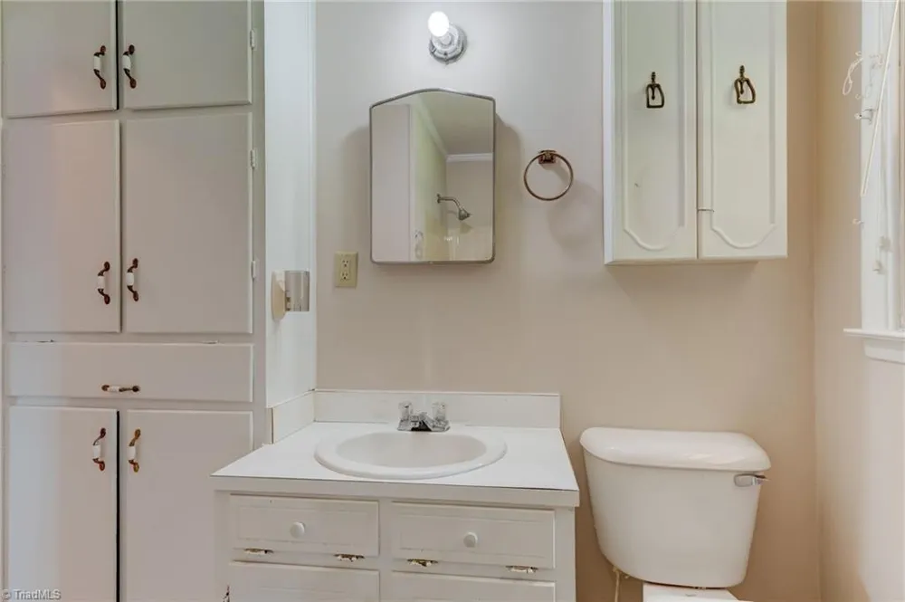 1106 Walnut Street Reidsville, NC 27320