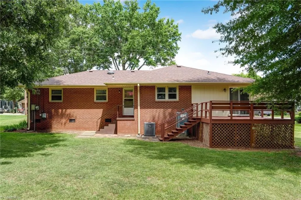 1106 Walnut Street Reidsville, NC 27320