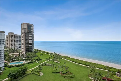 4551 Gulf Shore Boulevard #306