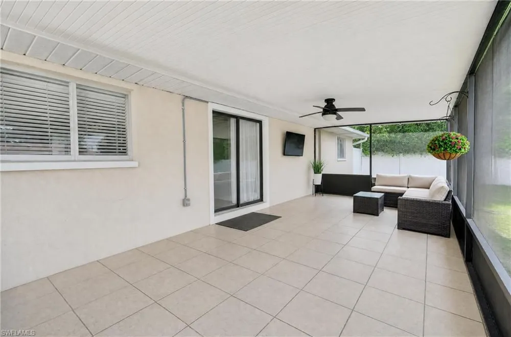 9197 Pomelo Road E Fort Myers, FL 33967