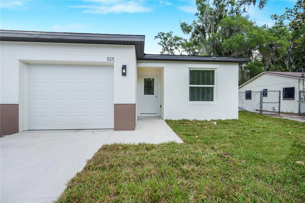 525-527 PINE LANE Eustis, FL 32726