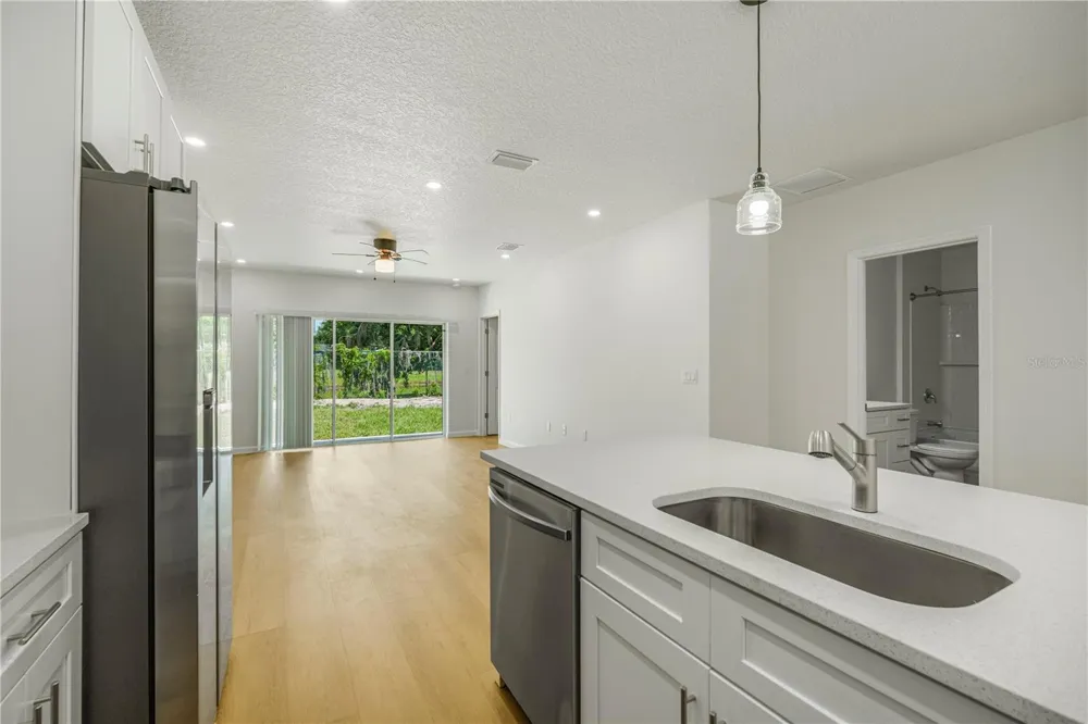 525-527 PINE LANE Eustis, FL 32726