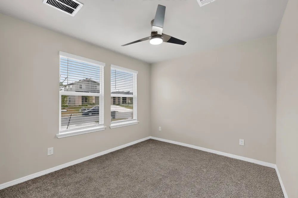 315 Gladiola Loop Kyle, TX 78640