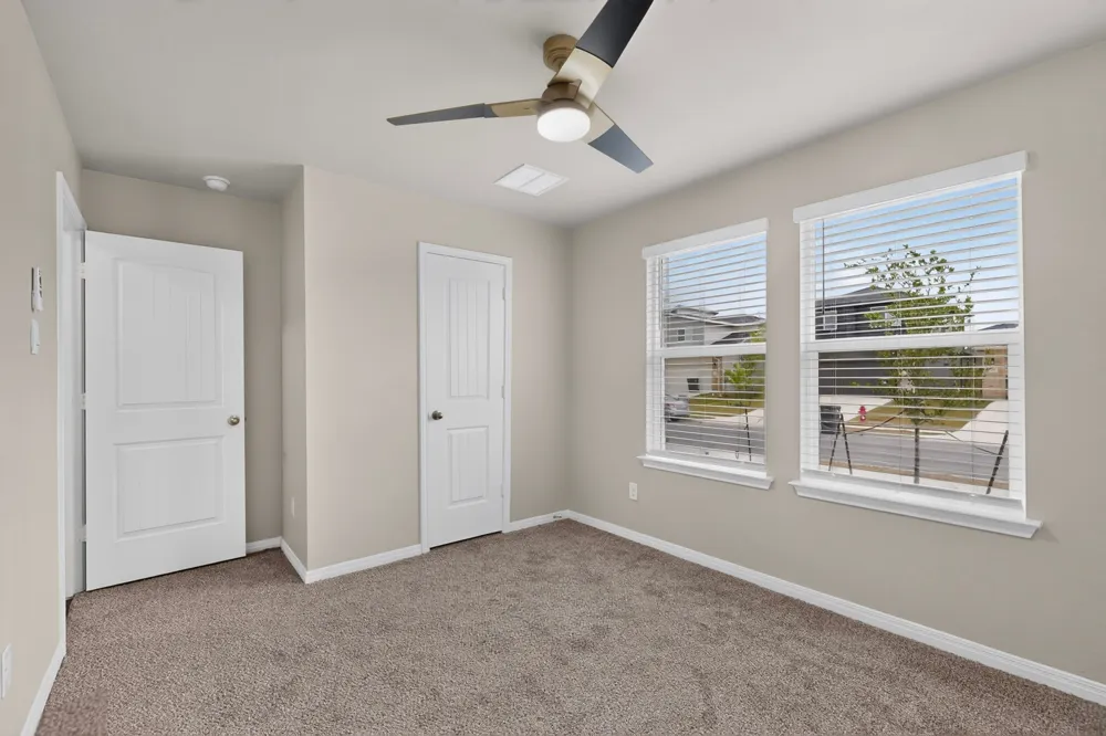 315 Gladiola Loop Kyle, TX 78640