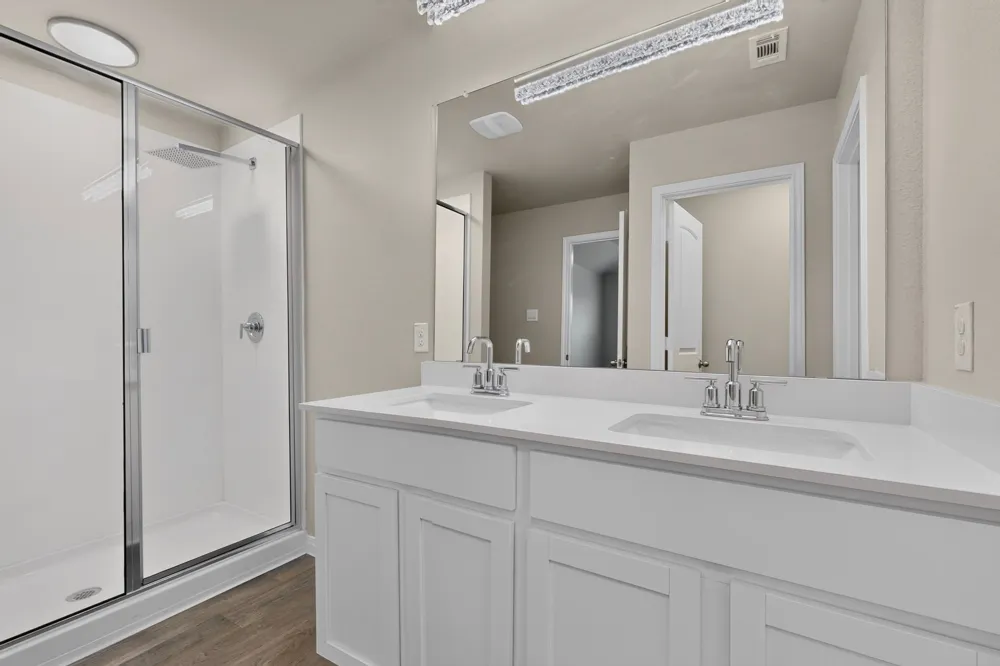 315 Gladiola Loop Kyle, TX 78640