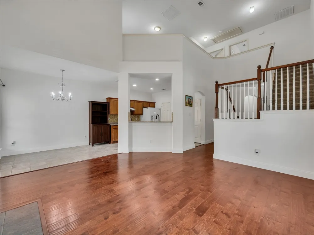 114 Constitution Drive Euless, TX 76040
