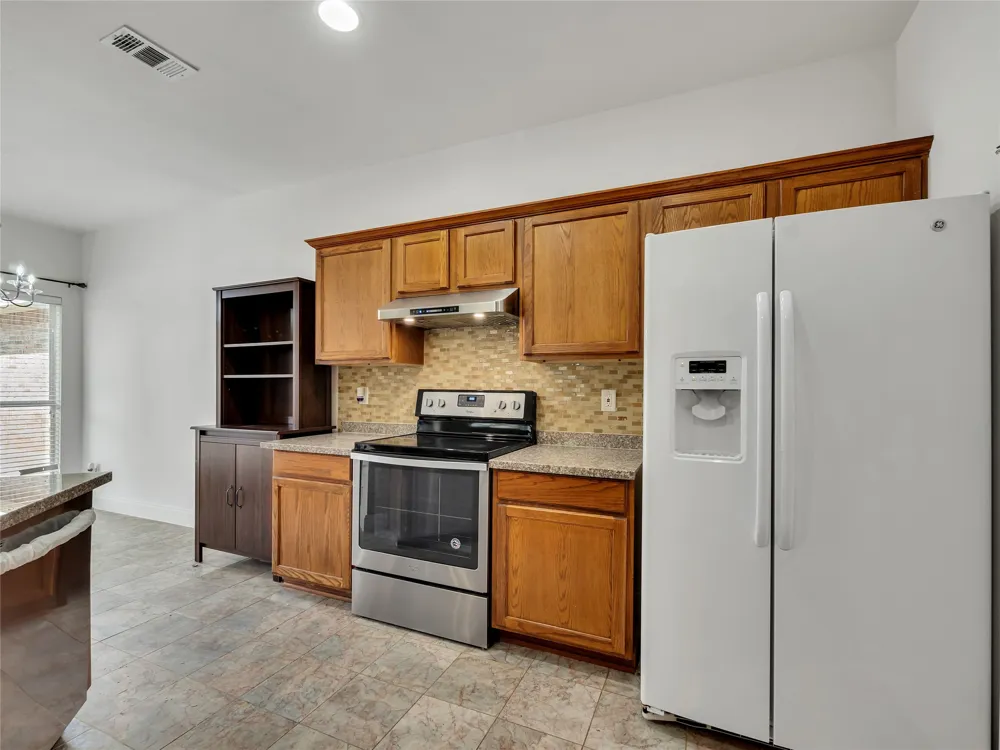 114 Constitution Drive Euless, TX 76040