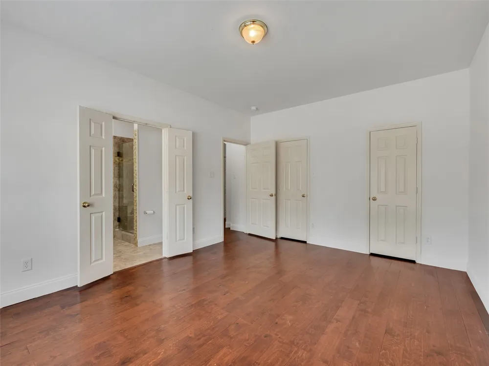 114 Constitution Drive Euless, TX 76040