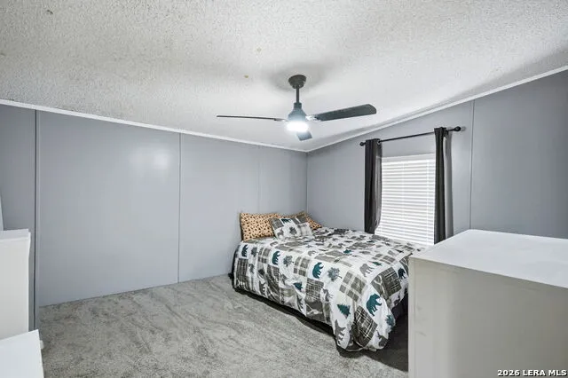 104 County Road 4637 Hondo, TX 78861