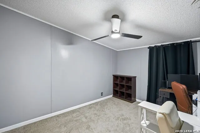 104 County Road 4637 Hondo, TX 78861