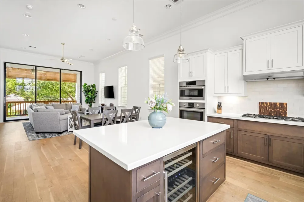 3418 Timbergrove Heights Street Houston, TX 77008