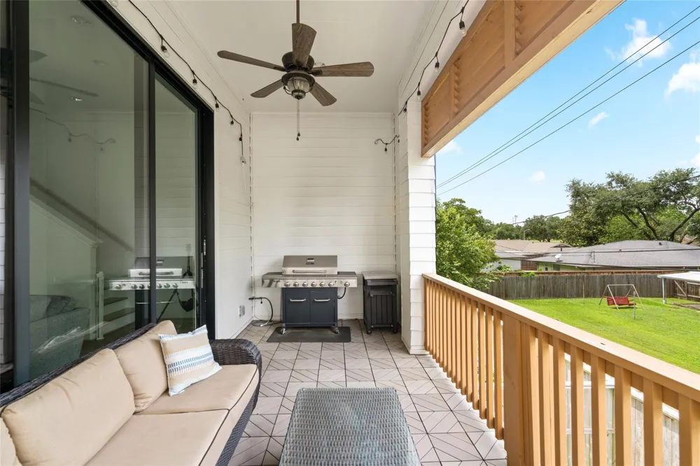 3418 Timbergrove Heights Street Houston, TX 77008