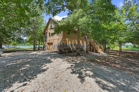 99 Lake View Drive