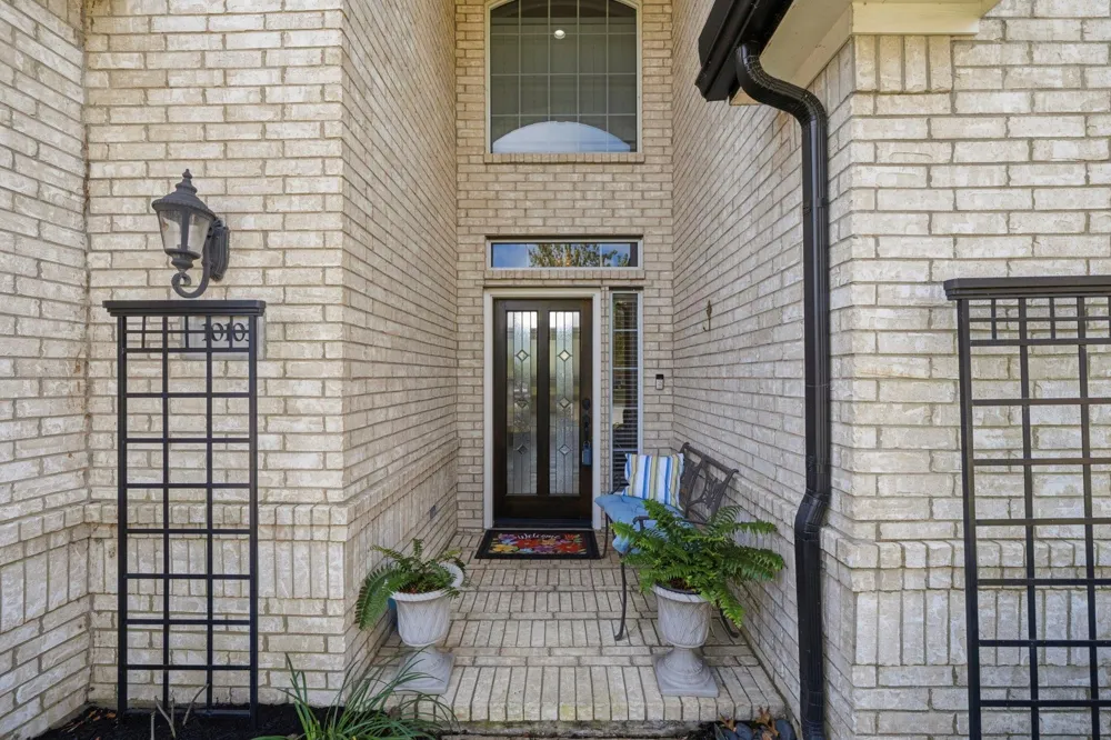10103 Lazy Lagoon Houston, TX 77065