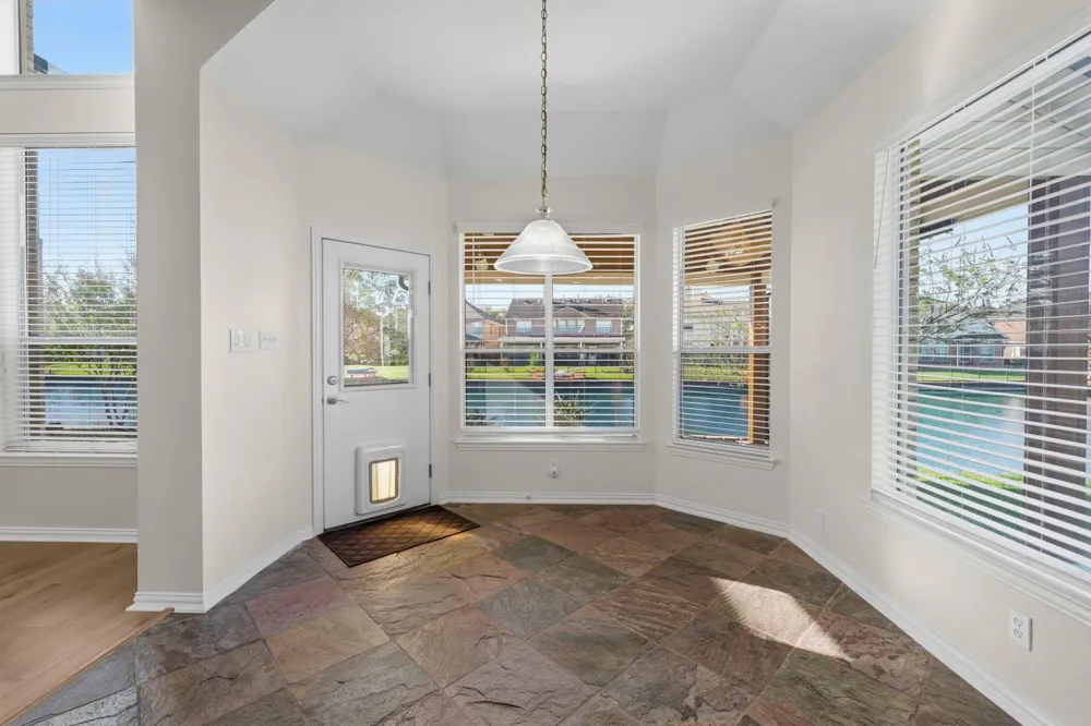 10103 Lazy Lagoon Houston, TX 77065