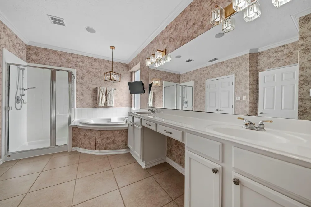 10103 Lazy Lagoon Houston, TX 77065
