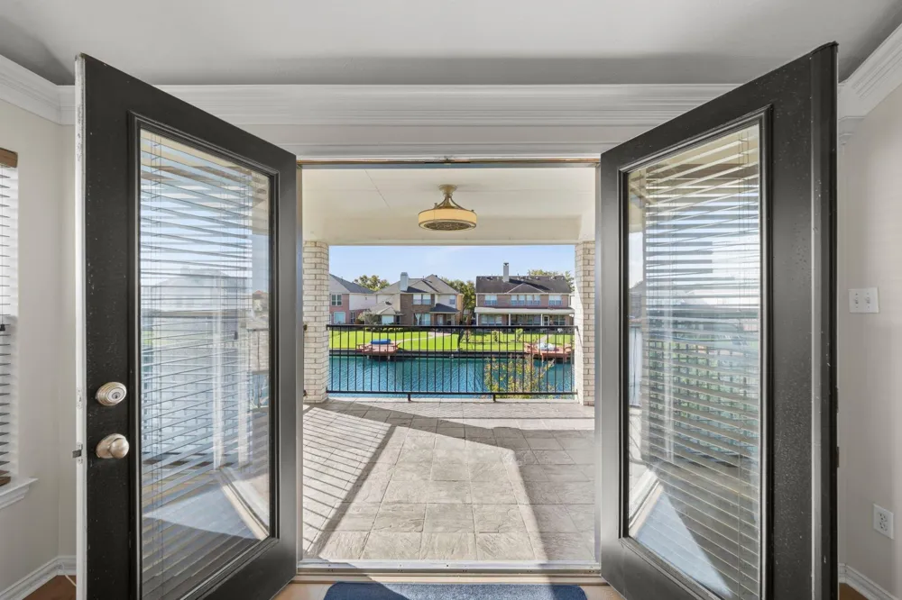 10103 Lazy Lagoon Houston, TX 77065