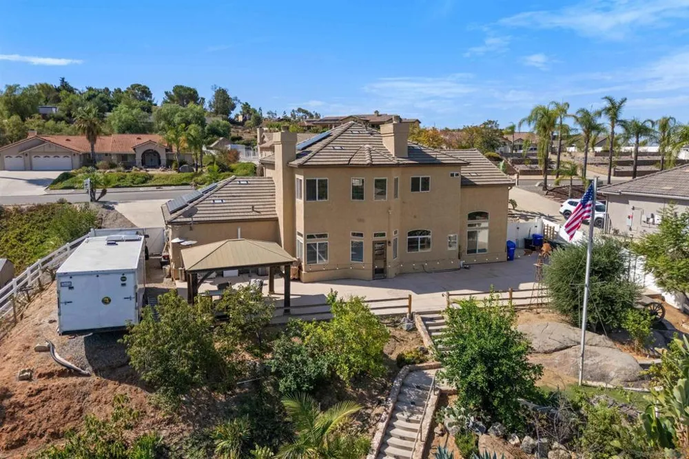 1521 Miss Elle Alpine, CA 91901