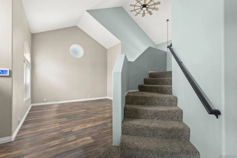 1521 Miss Elle Alpine, CA 91901