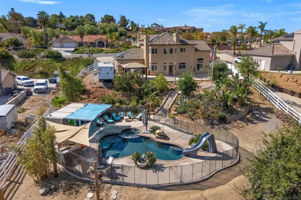 1521 Miss Elle Alpine, CA 91901