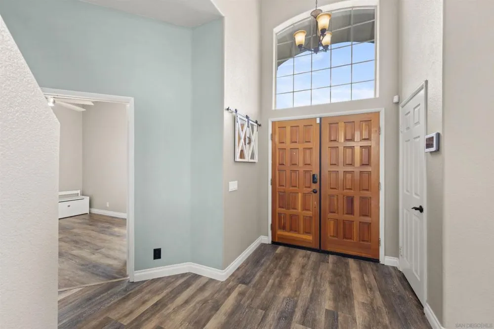 1521 Miss Elle Alpine, CA 91901