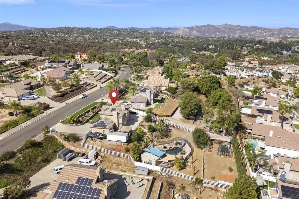 1521 Miss Elle Alpine, CA 91901