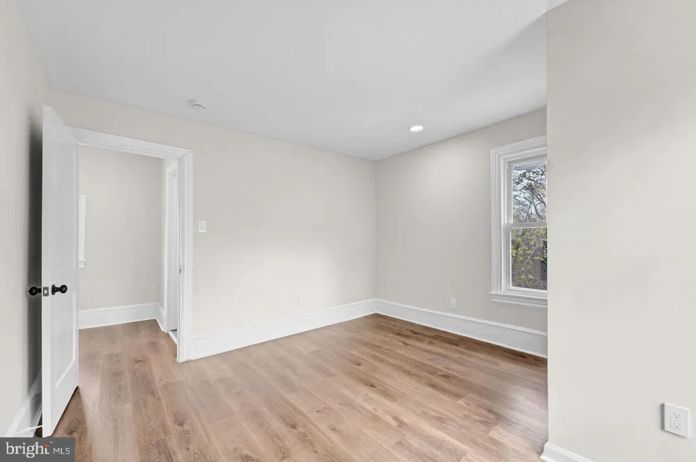 326 MAURICE STREET Millville, NJ 08332
