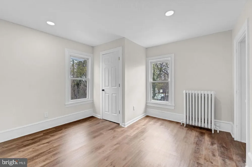 326 MAURICE STREET Millville, NJ 08332