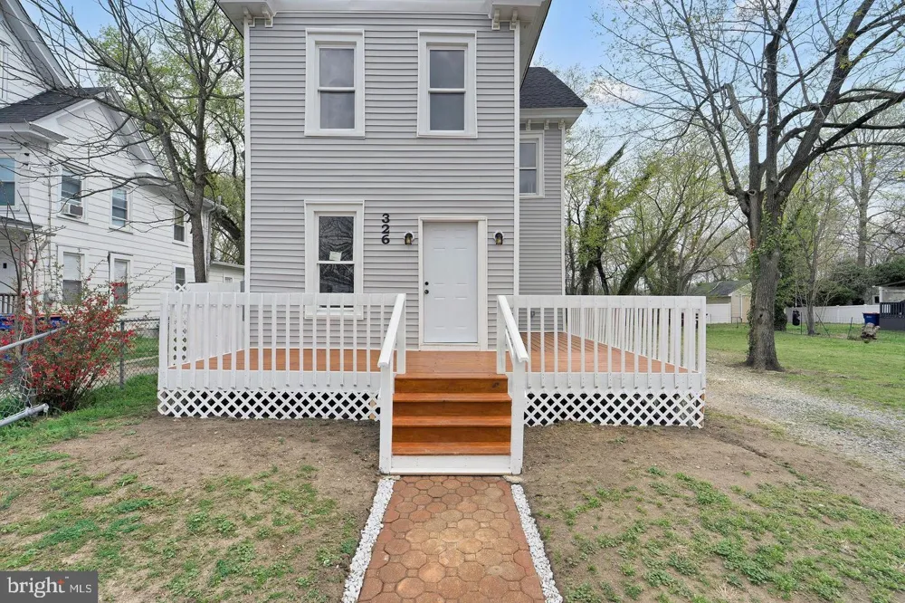 326 MAURICE STREET Millville, NJ 08332