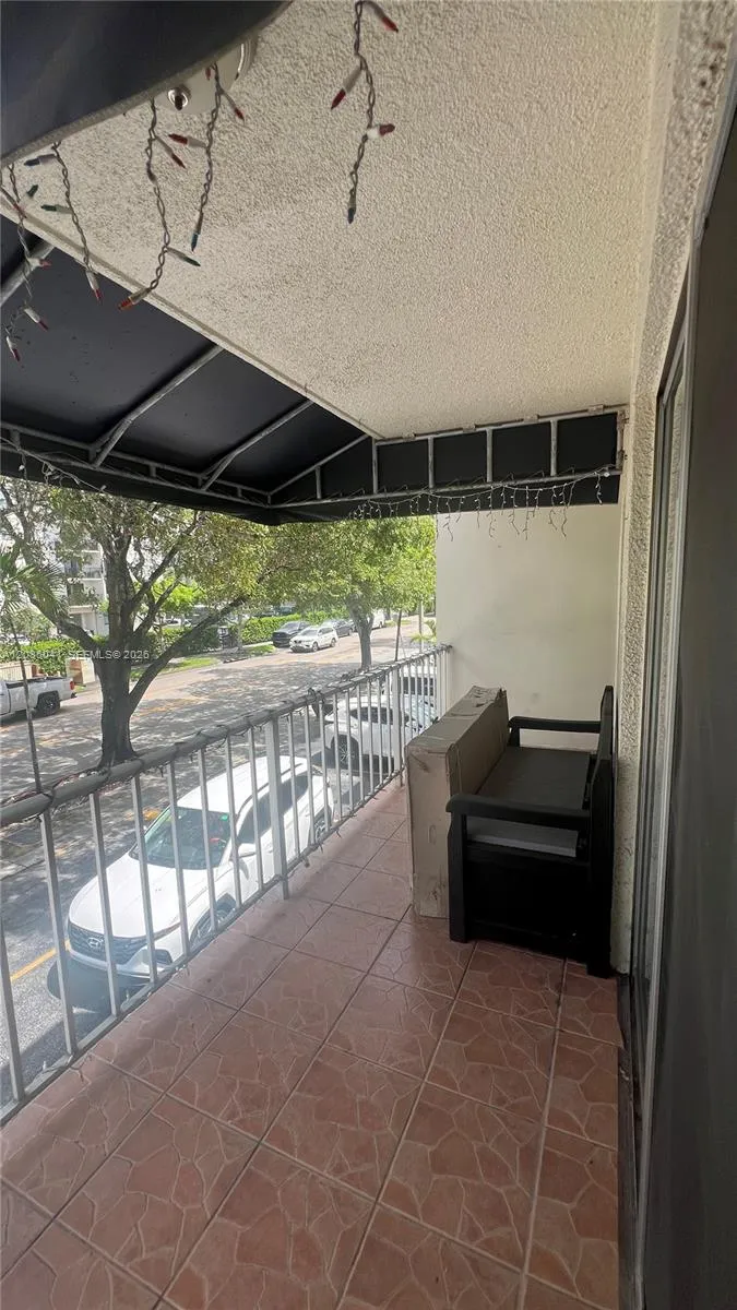 1480 W 46th St #210 Hialeah, FL 33012