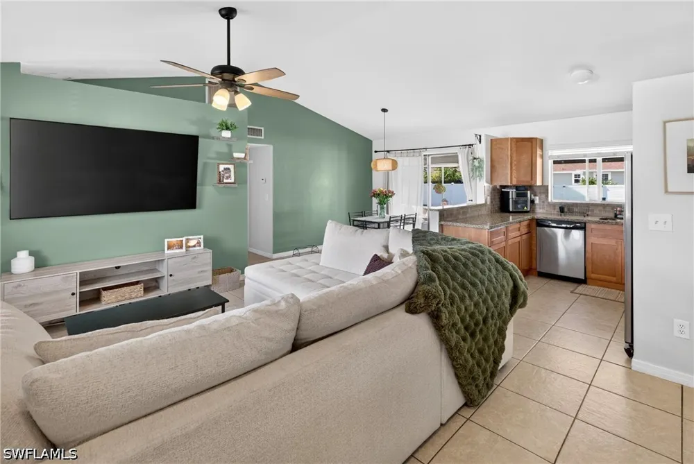 Pomelo Road E Fort Myers, FL 33967