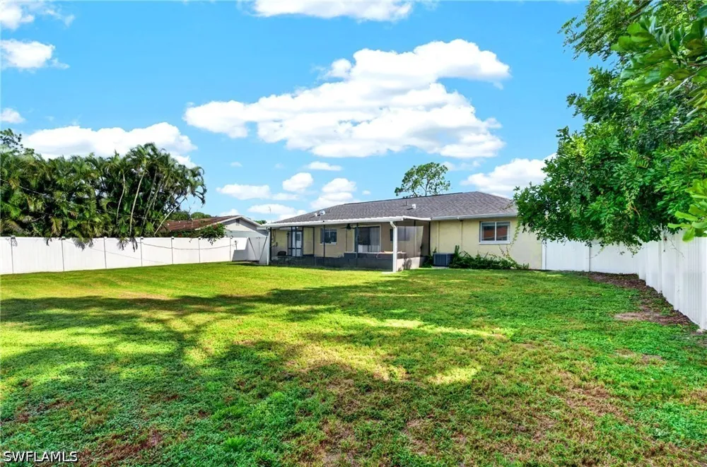 Pomelo Road E Fort Myers, FL 33967
